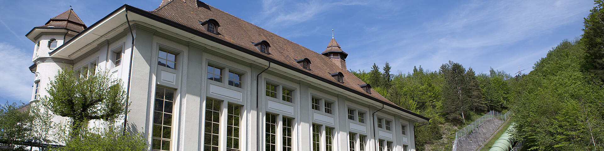 Wasserkraftwerk und Besucherzentum Electrobroc